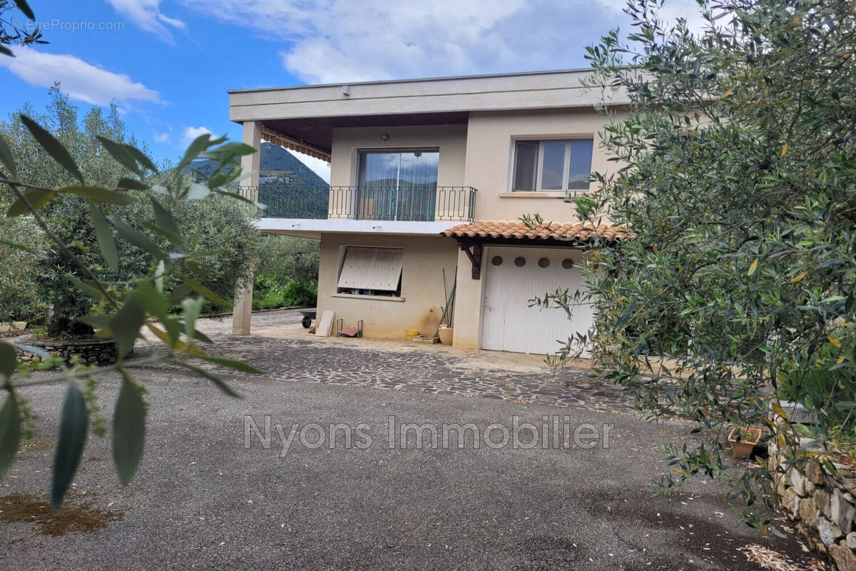 Maison à NYONS