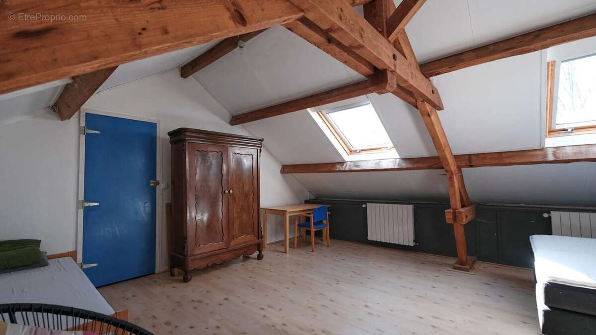 Maison à MONTSAUCHE-LES-SETTONS