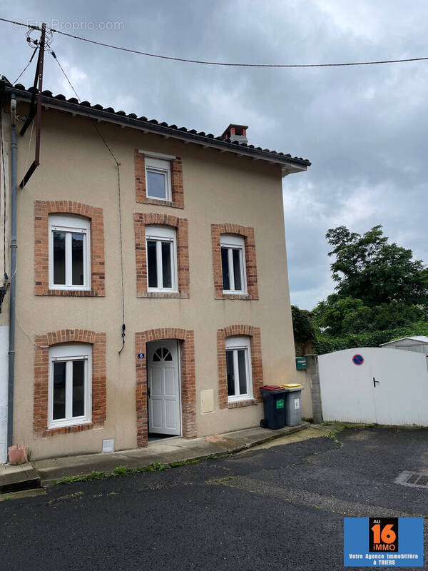 Maison à THIERS
