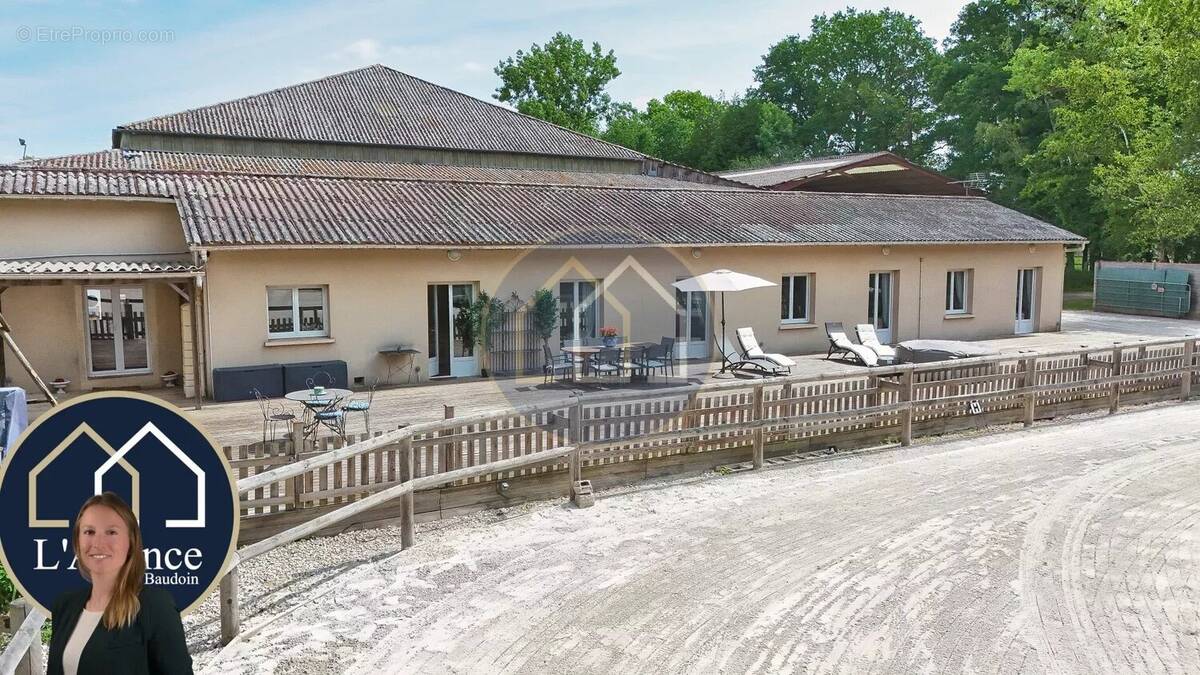 Maison à LE PERRAY-EN-YVELINES