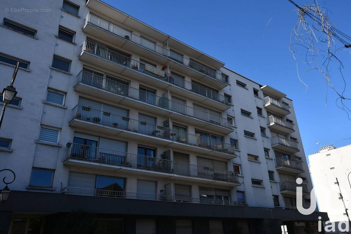 Photo 1 - Appartement à SAINT-MAUR-DES-FOSSES
