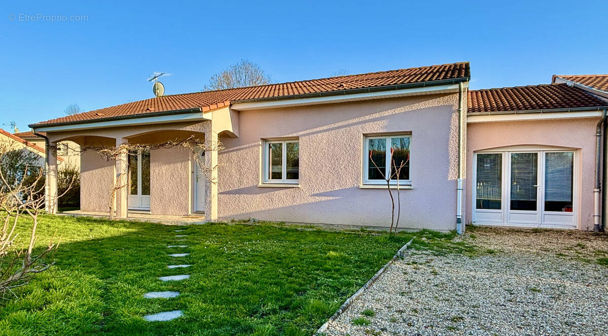 Maison à ORCET