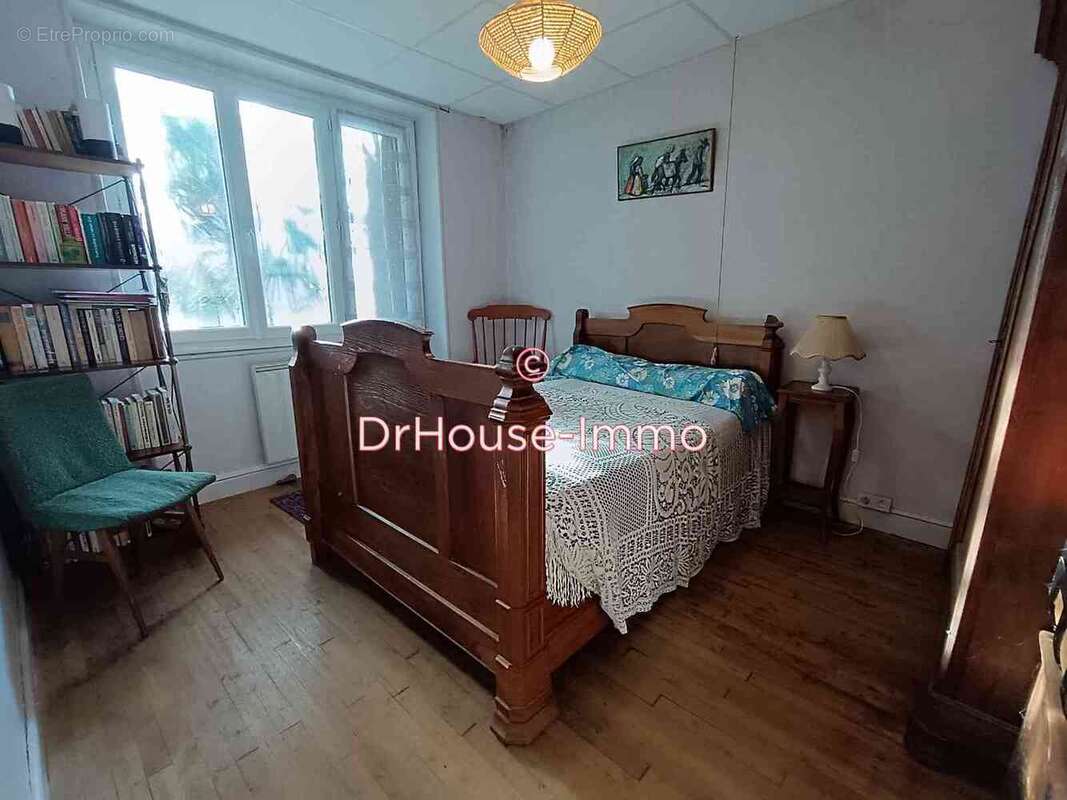 Maison à OBJAT