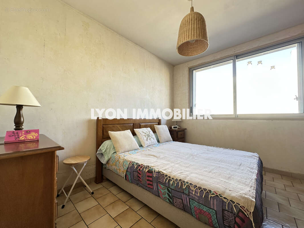 Appartement à LYON-8E