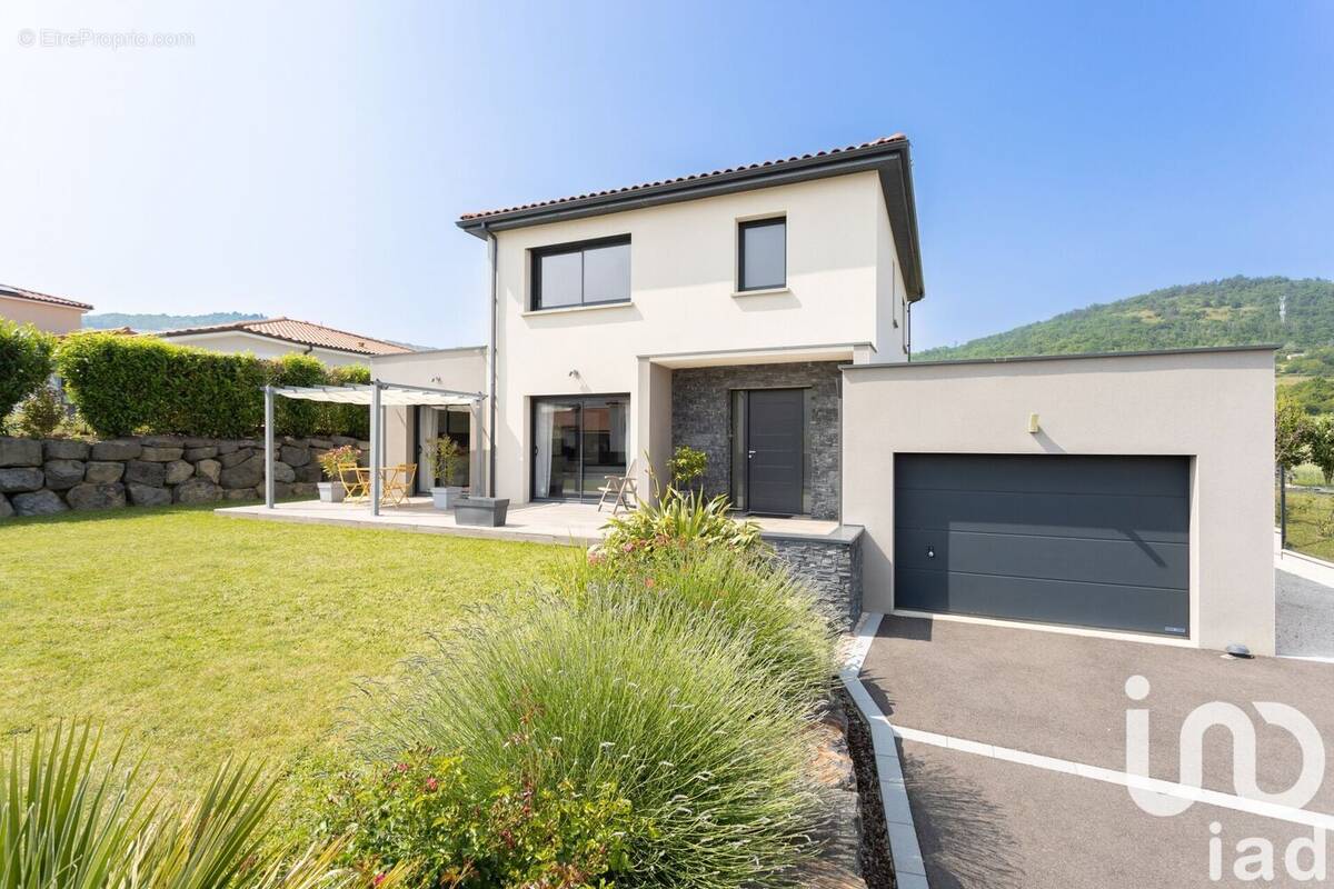 Photo 1 - Maison à CHANONAT