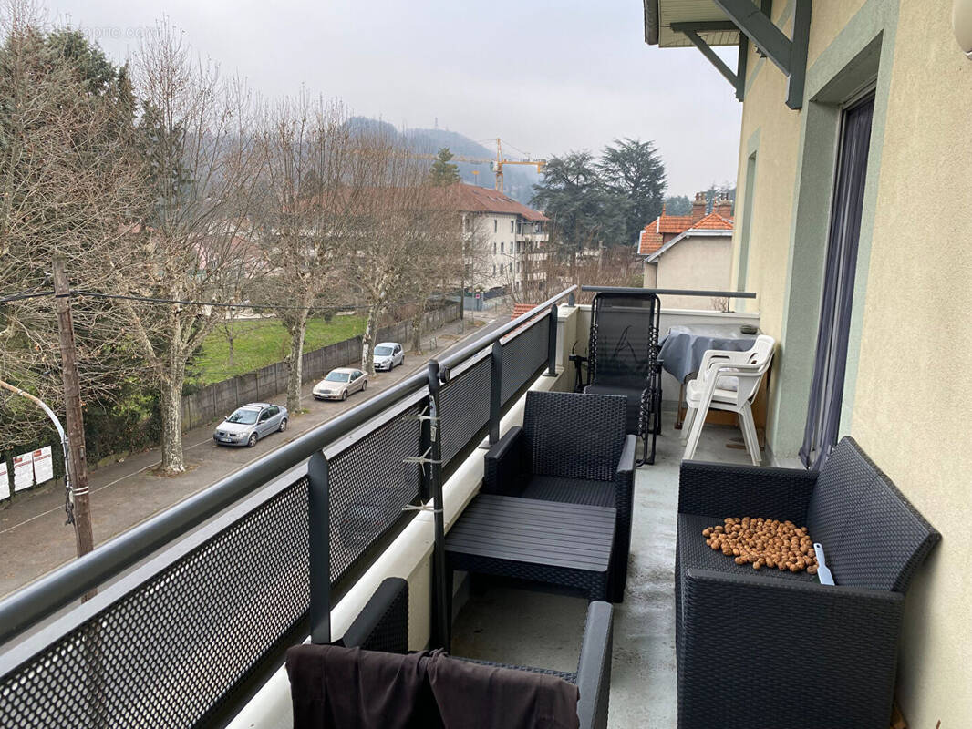 Appartement à TULLINS