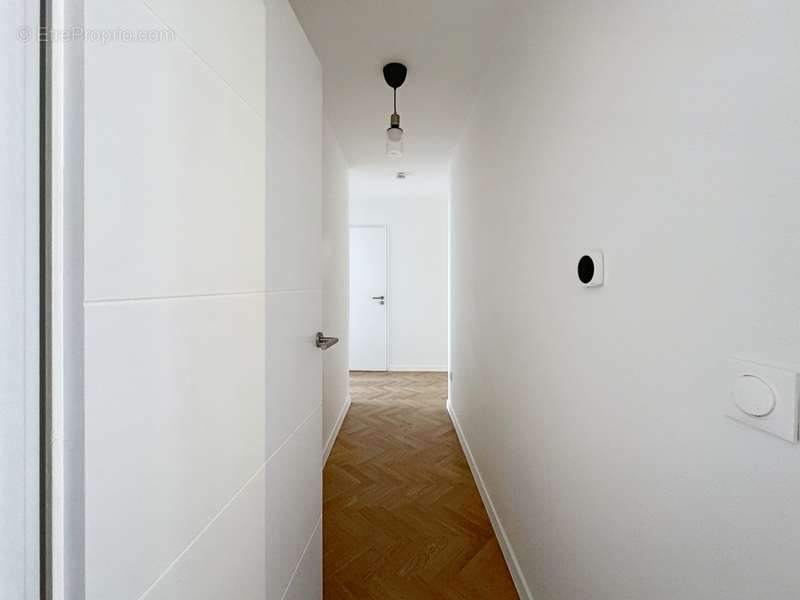 Appartement à SURESNES