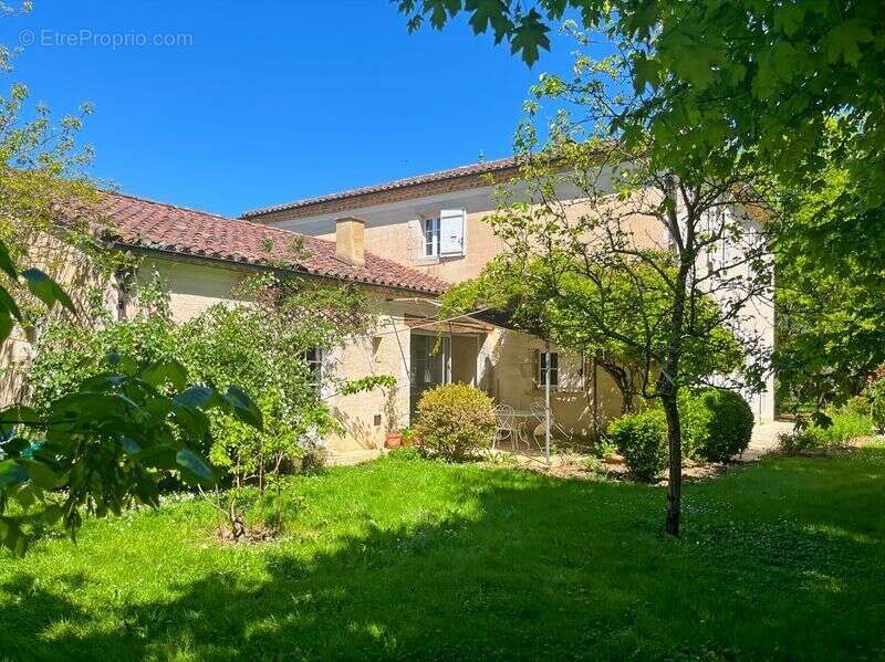 Maison à LECTOURE
