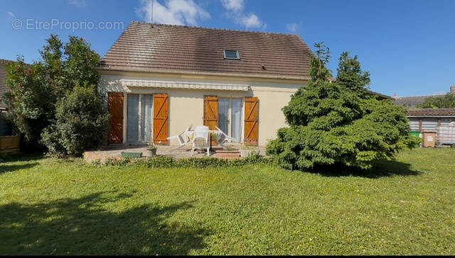 Maison à CAUFFRY