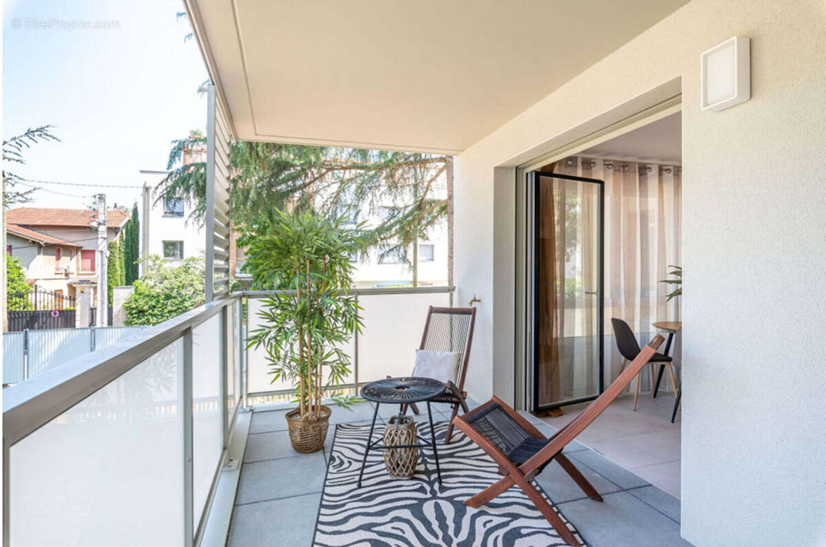 Appartement à COGNIN