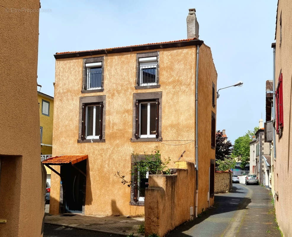 Maison à CEBAZAT