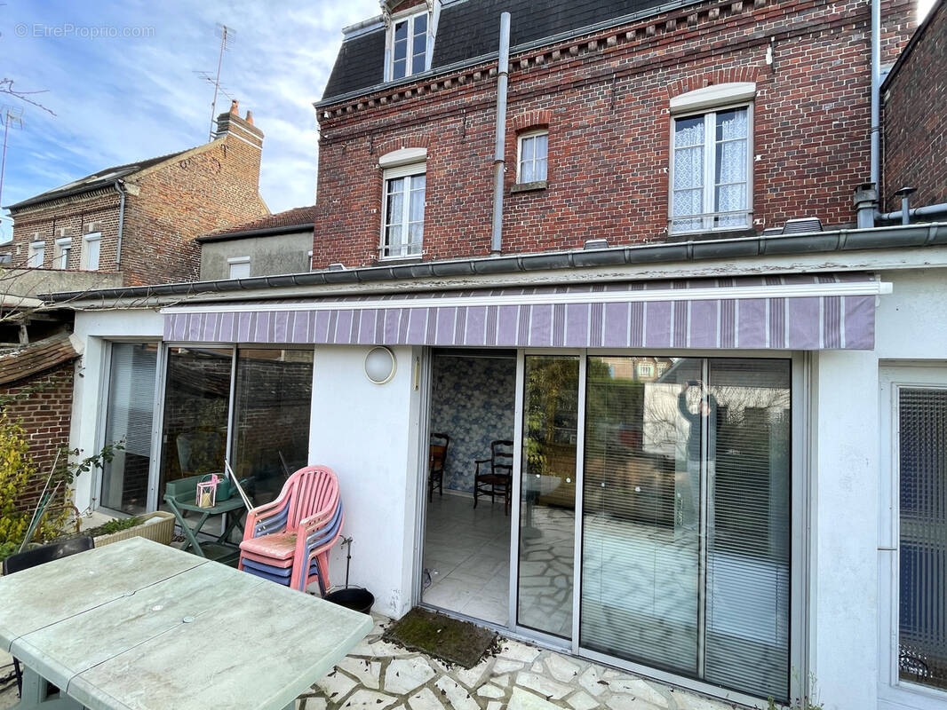 Maison à BEAUVAIS