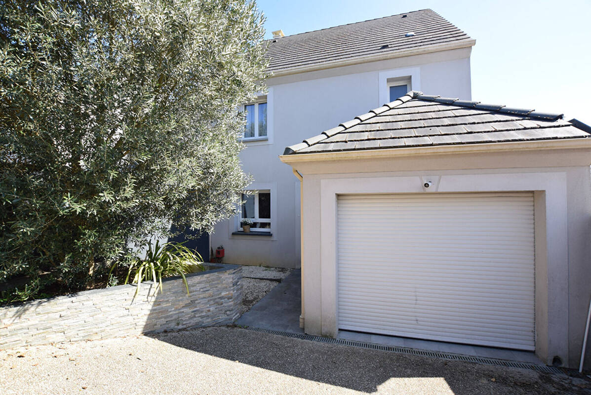 Maison à BALLAINVILLIERS