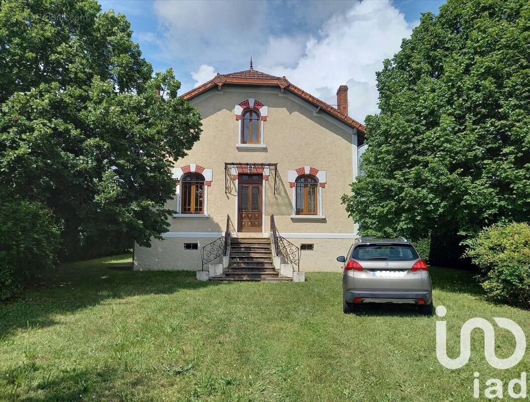 Photo 1 - Maison à LE BUGUE
