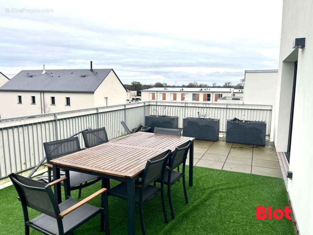 Appartement à MONTGERMONT