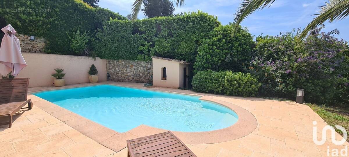 Photo 1 - Maison à MOUANS-SARTOUX