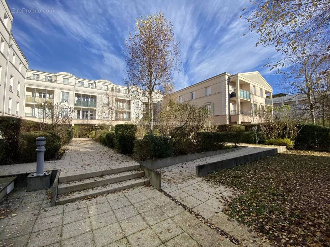 Appartement à SERRIS