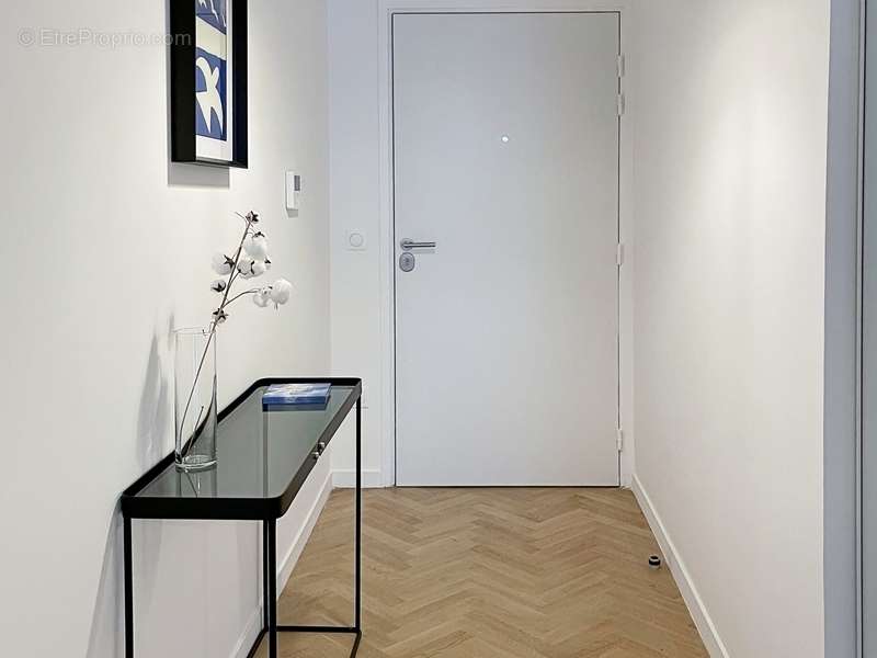 Appartement à SURESNES