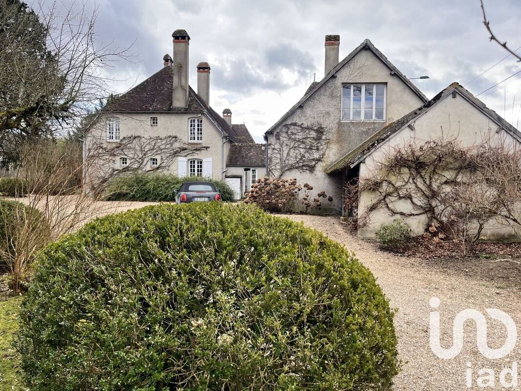 Photo 1 - Maison à FOURS