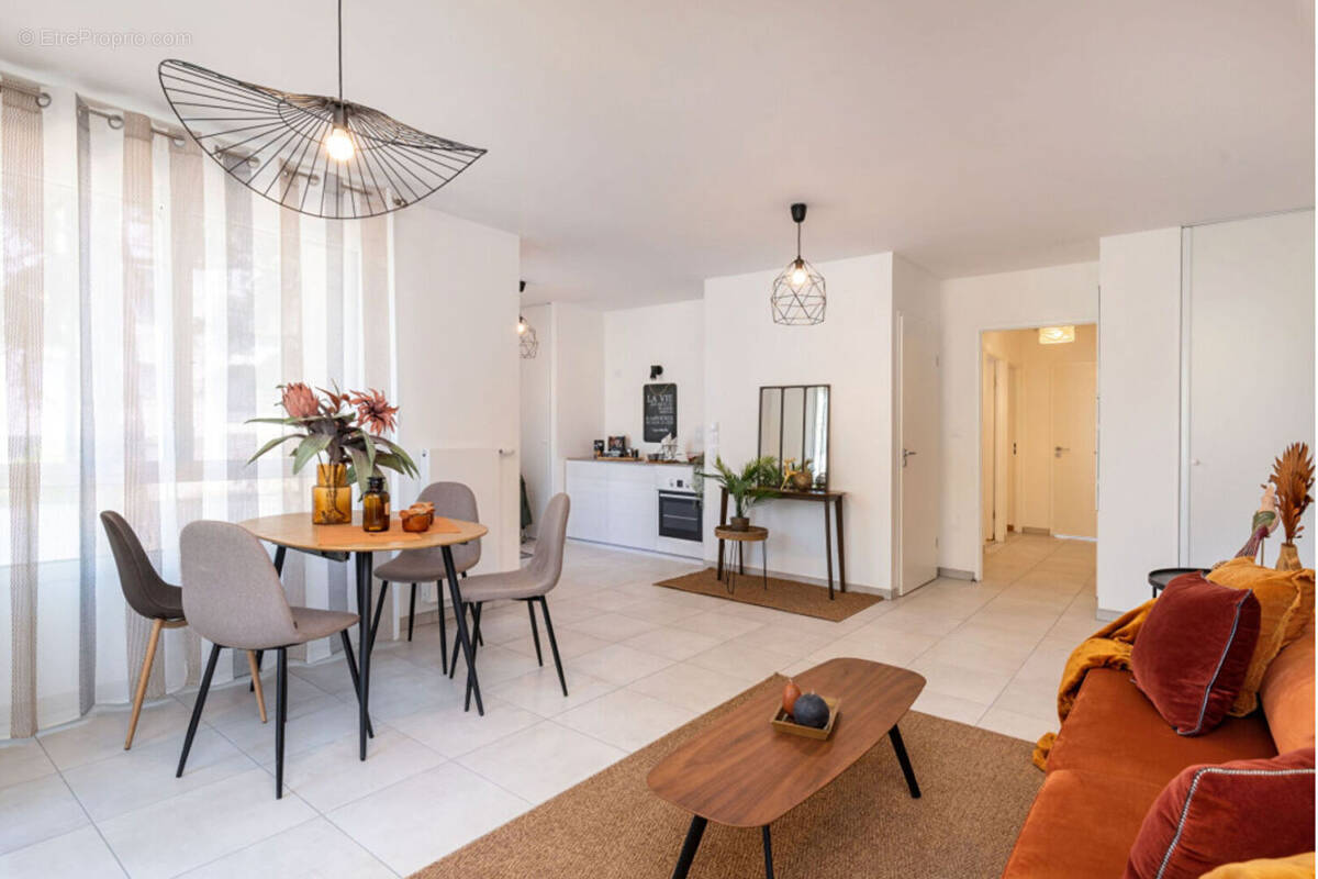 Appartement à COGNIN