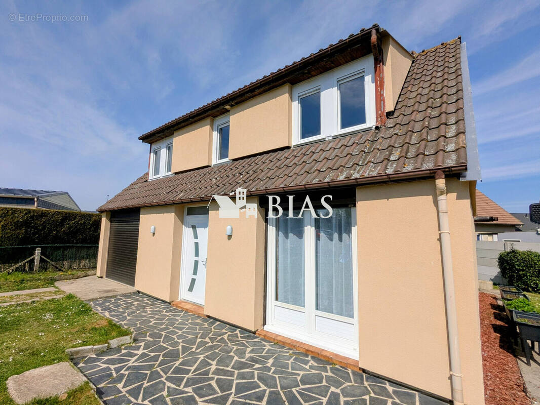 Maison à OISSEL