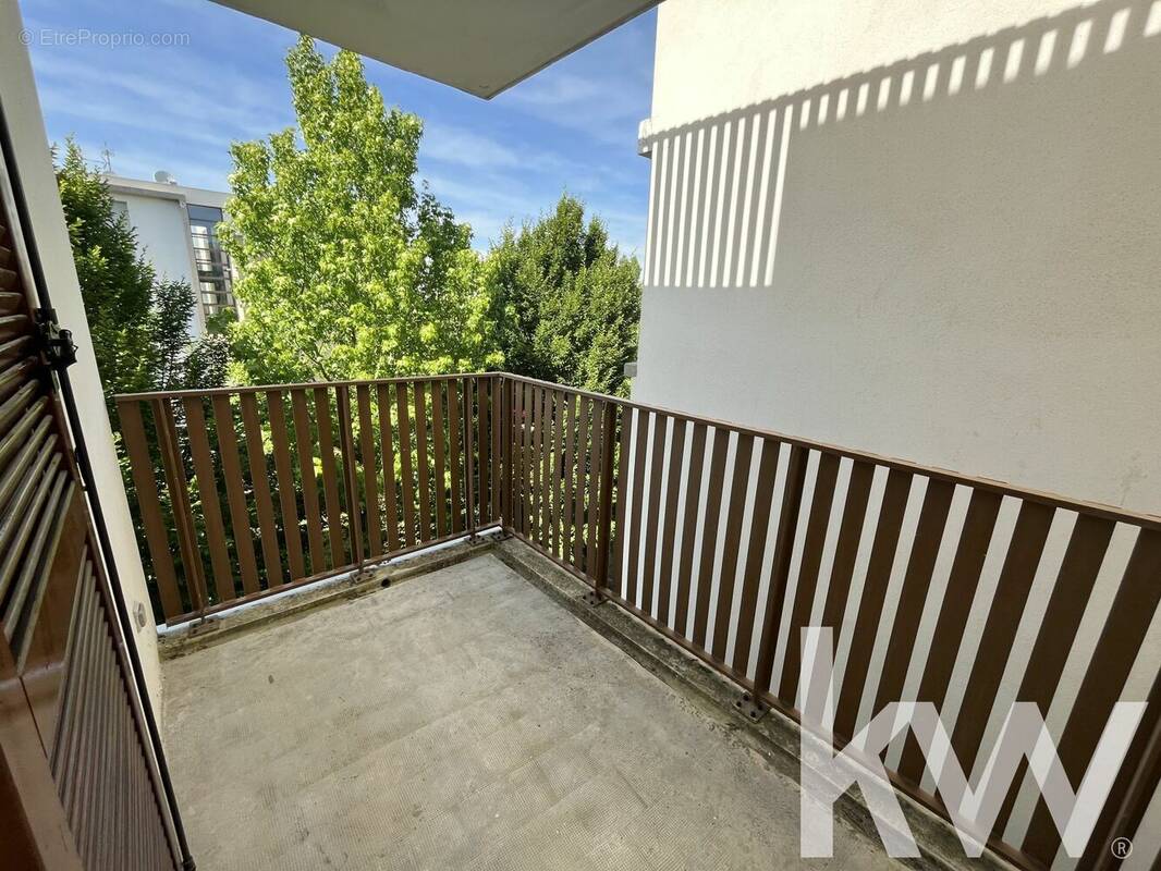 Appartement à SAINT-ORENS-DE-GAMEVILLE