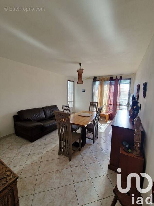 Photo 1 - Appartement à LES ULIS