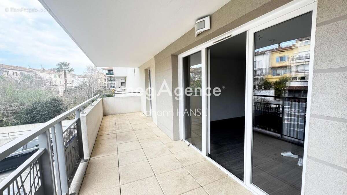 Appartement à PUGET-SUR-ARGENS