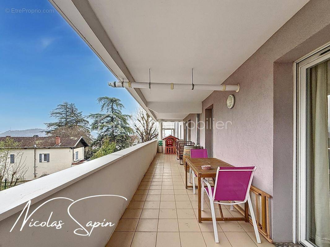 Appartement à CLAIX