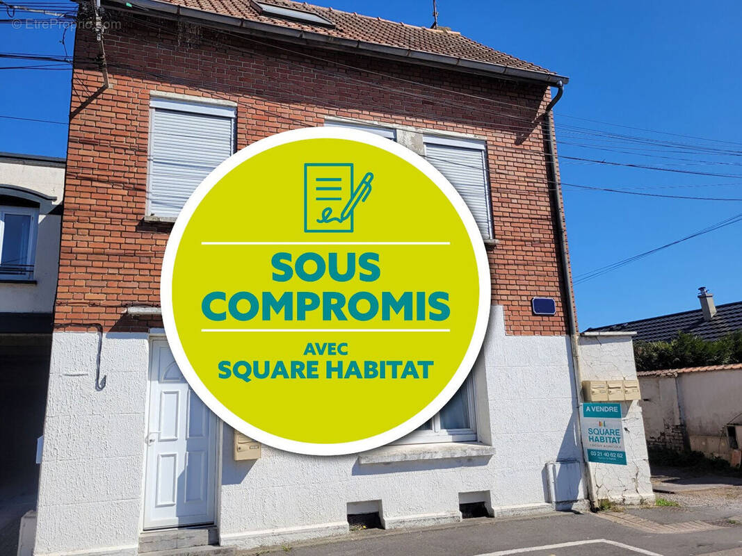 Maison à ANNAY