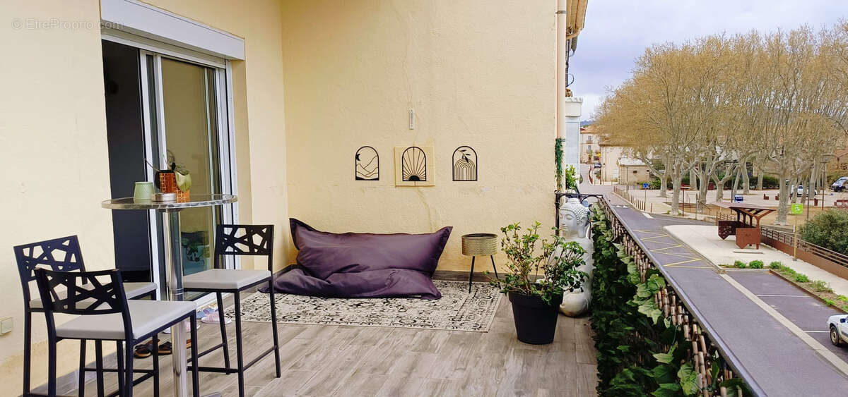 Maison à POUZOLLES