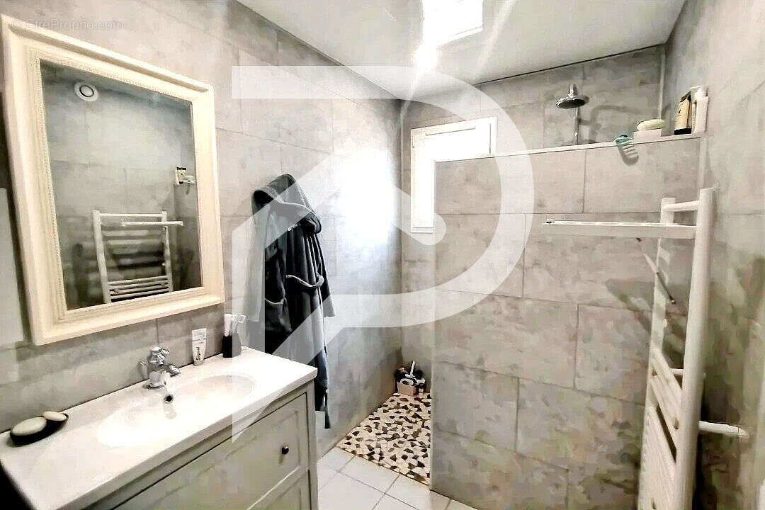 Appartement à TAVEL