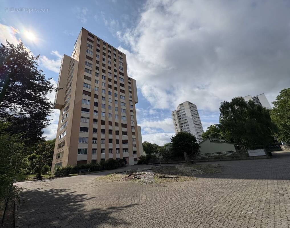 Appartement à MONTIGNY-LES-CORMEILLES