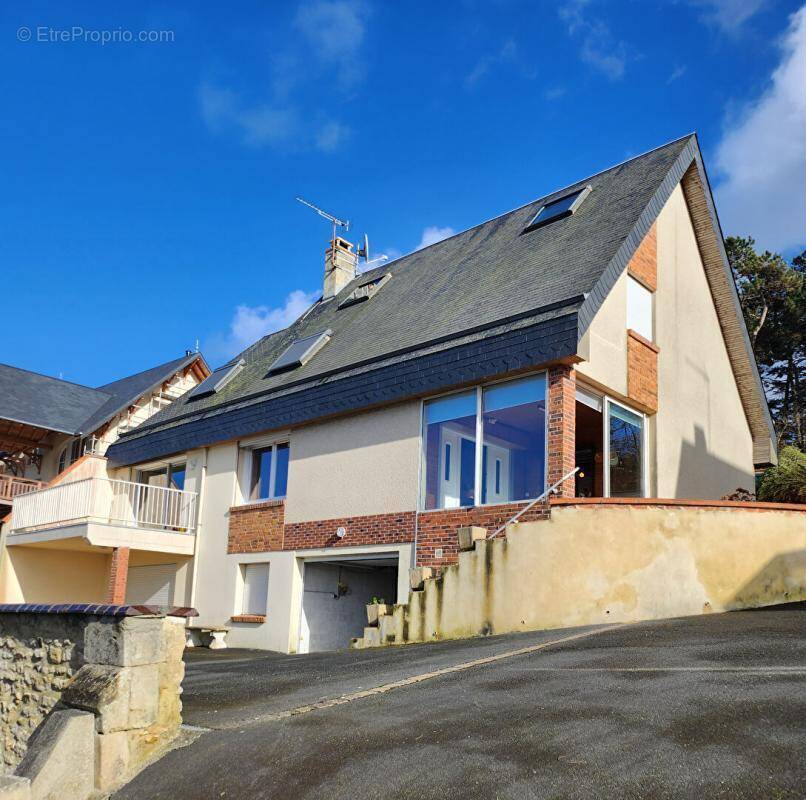 Maison à ARROMANCHES-LES-BAINS