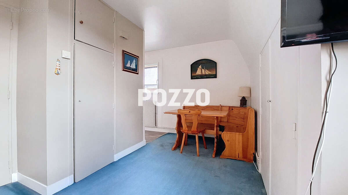 Appartement à COURSEULLES-SUR-MER