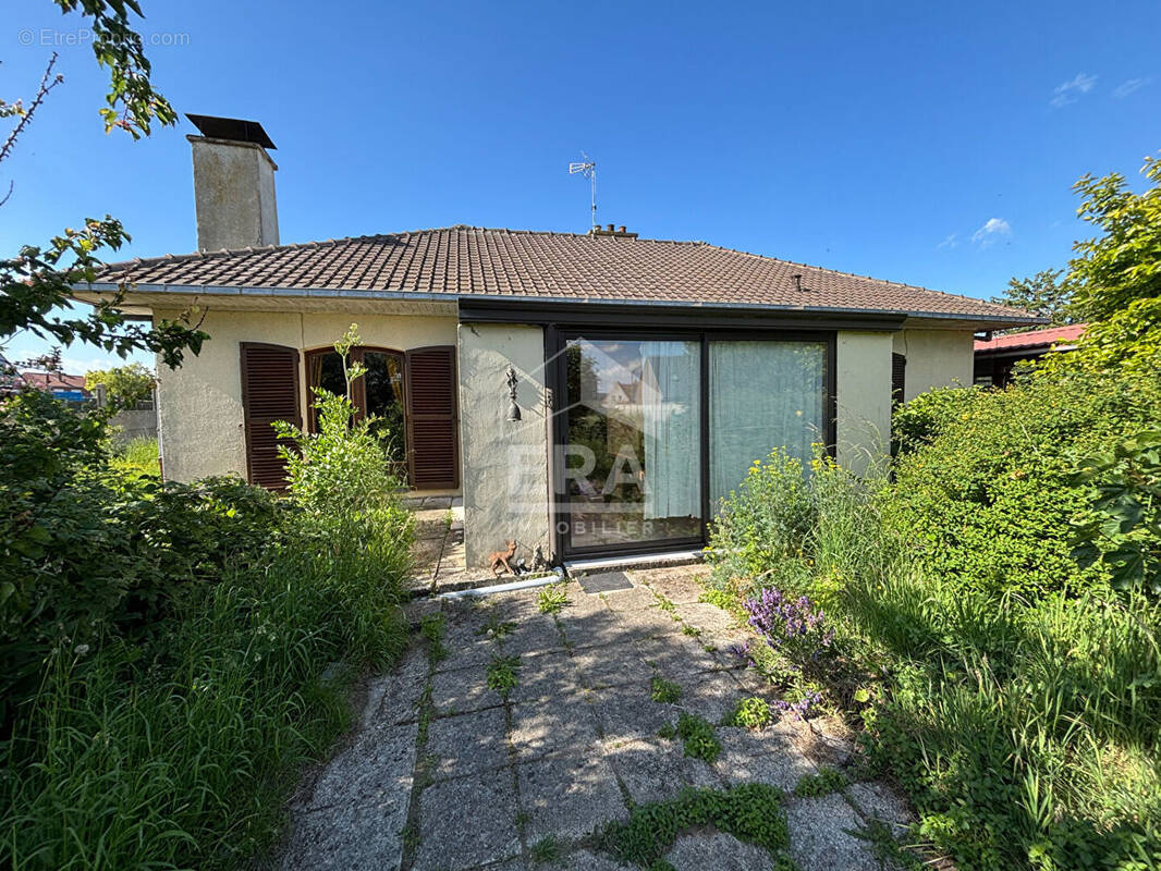 Maison à HENIN-BEAUMONT