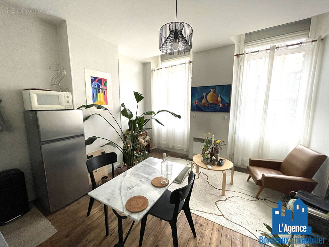 Appartement à BORDEAUX