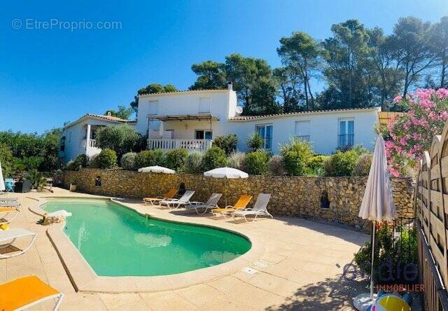 Maison à LORGUES