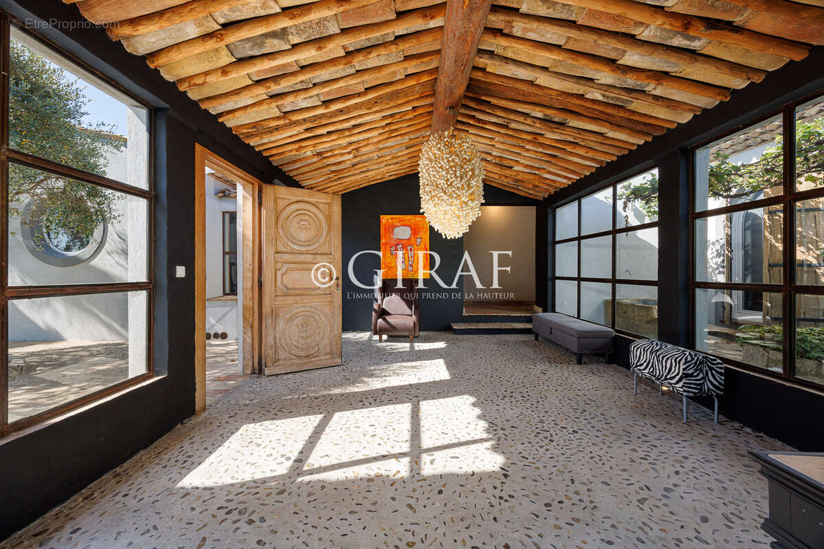 Maison à LA COLLE-SUR-LOUP
