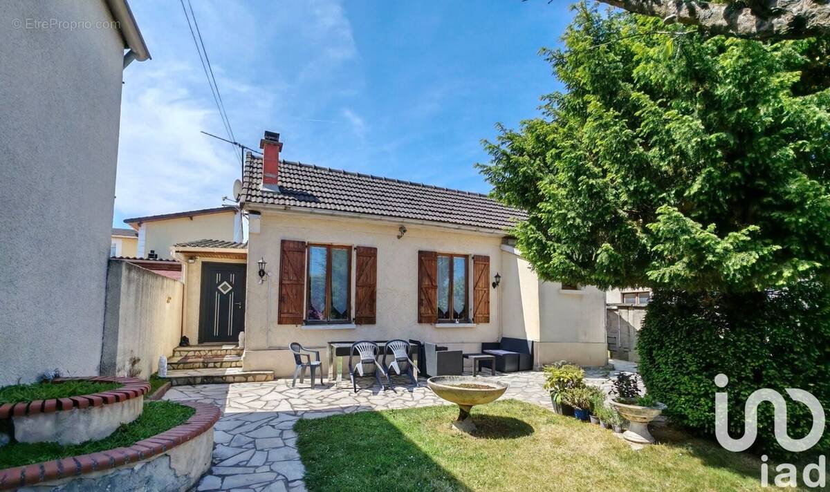 Photo 1 - Maison à CLICHY-SOUS-BOIS