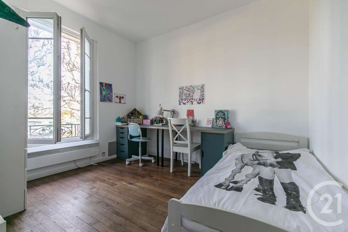 Maison à SAINT-MAUR-DES-FOSSES