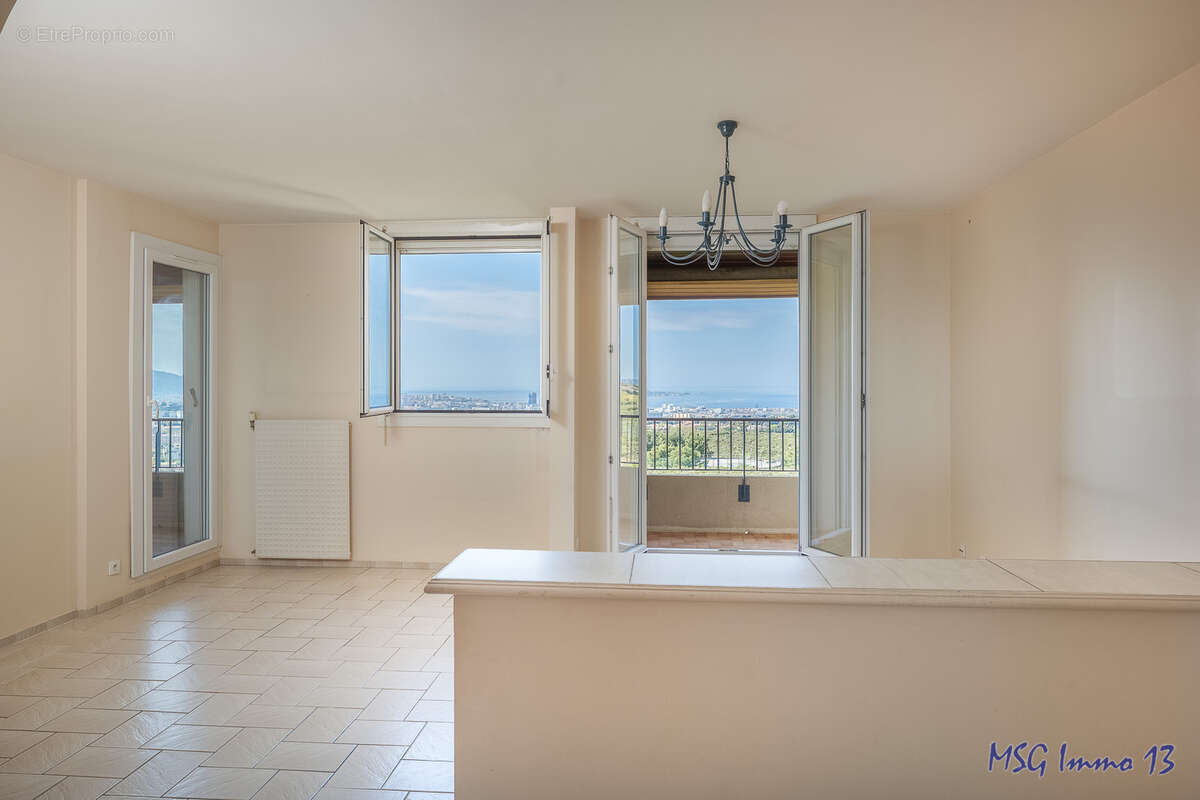 Appartement à MARSEILLE-13E