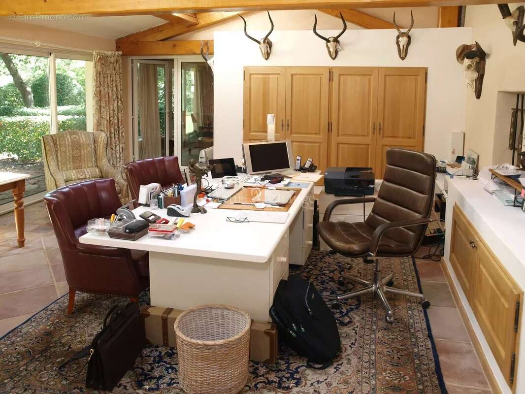 Maison à LE CANNET-DES-MAURES