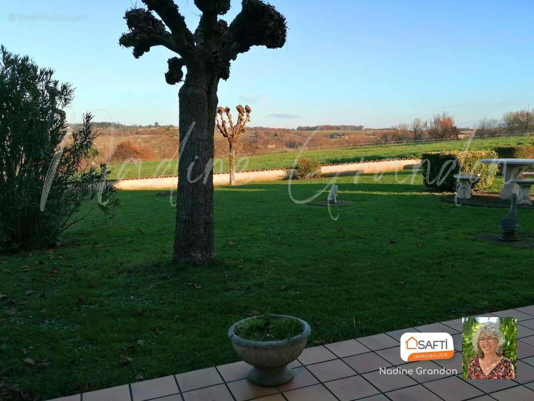 Photo 5 - Maison à CHALAIS