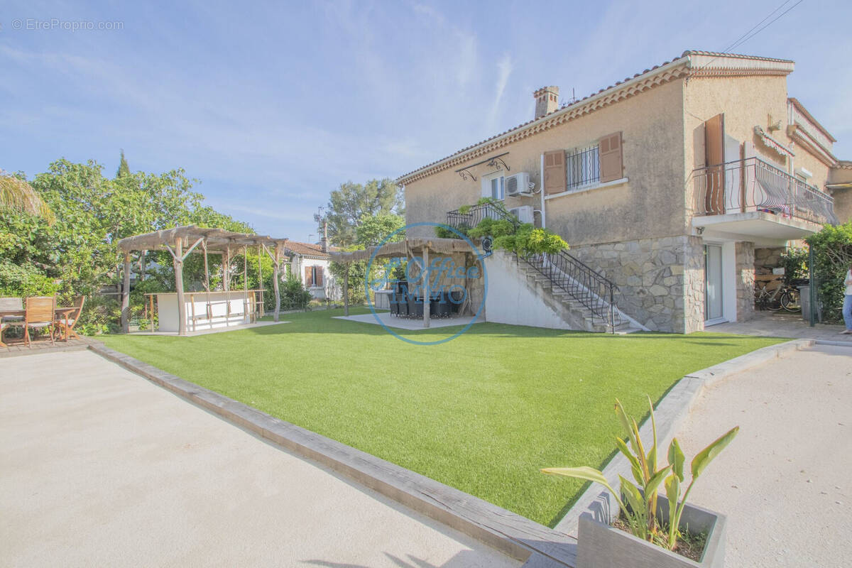 Maison à LE PRADET