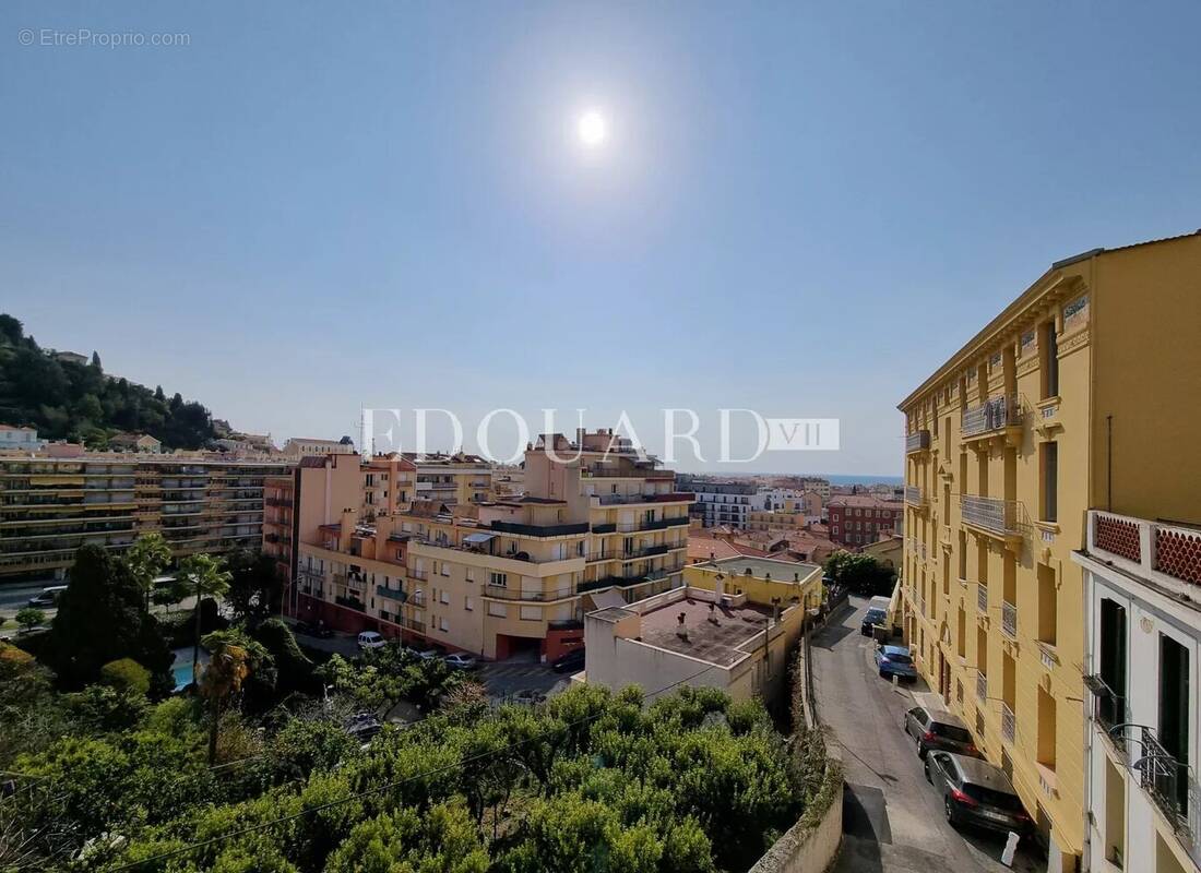 Appartement à MENTON