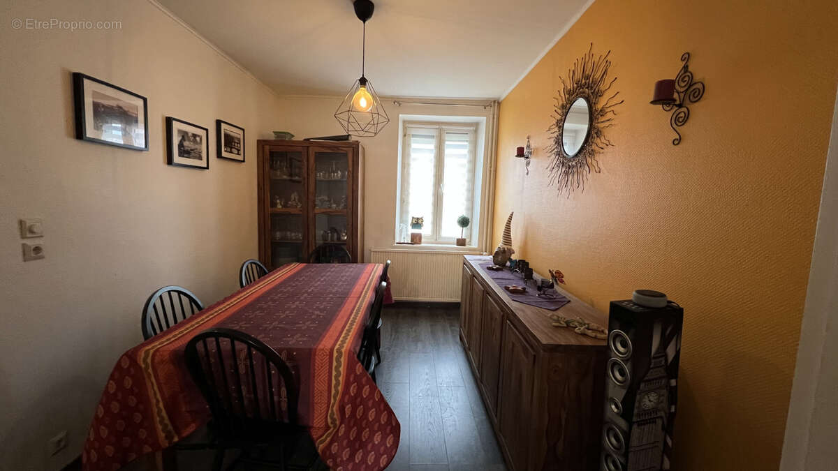 Maison à VOLMERANGE-LES-MINES