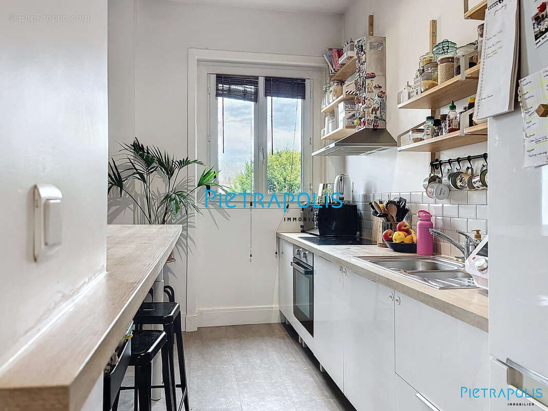 Appartement à LYON-9E