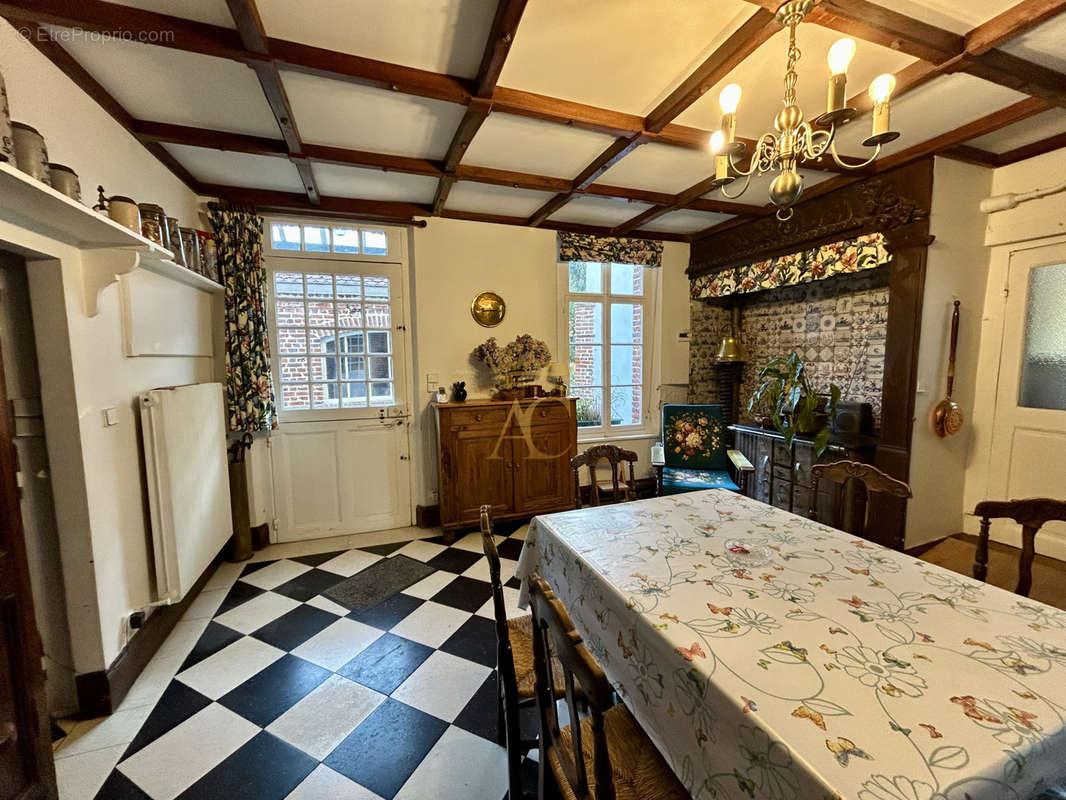 Maison à ATTIN