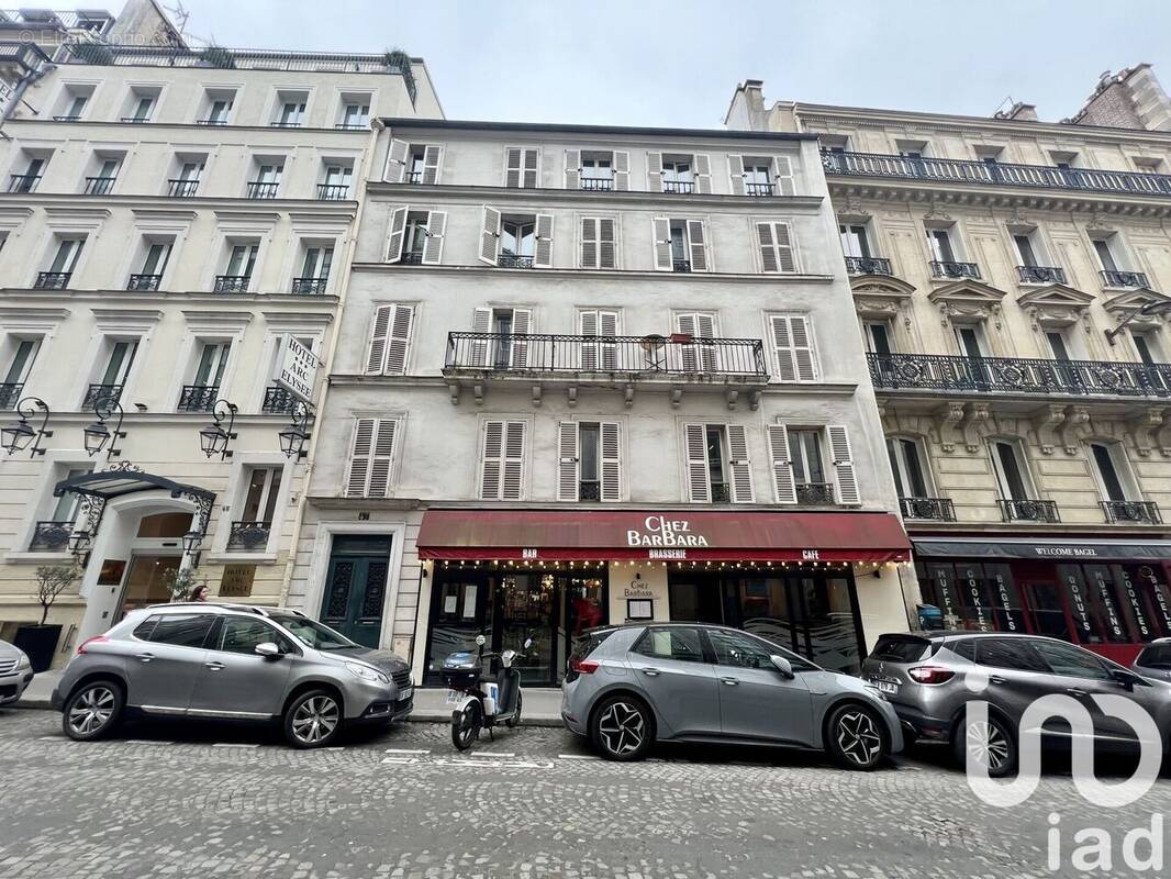 Photo 1 - Appartement à PARIS-8E